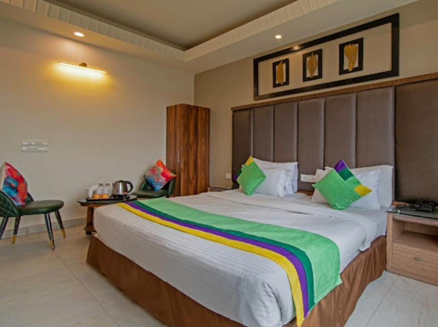 Hotel Imperial Park Sector 45 Gurgaon Exterior foto